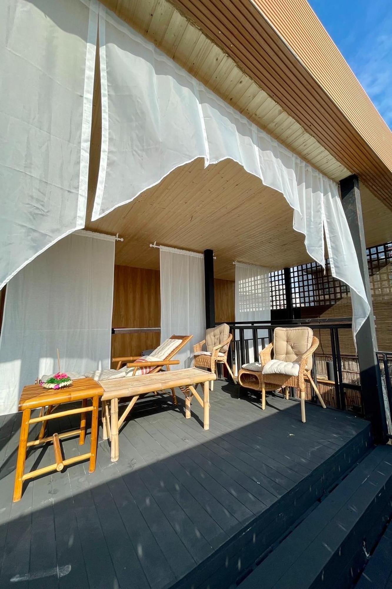 Blu Cabin Ari Stylish Gay Poshtel Bangkok Ngoại thất bức ảnh