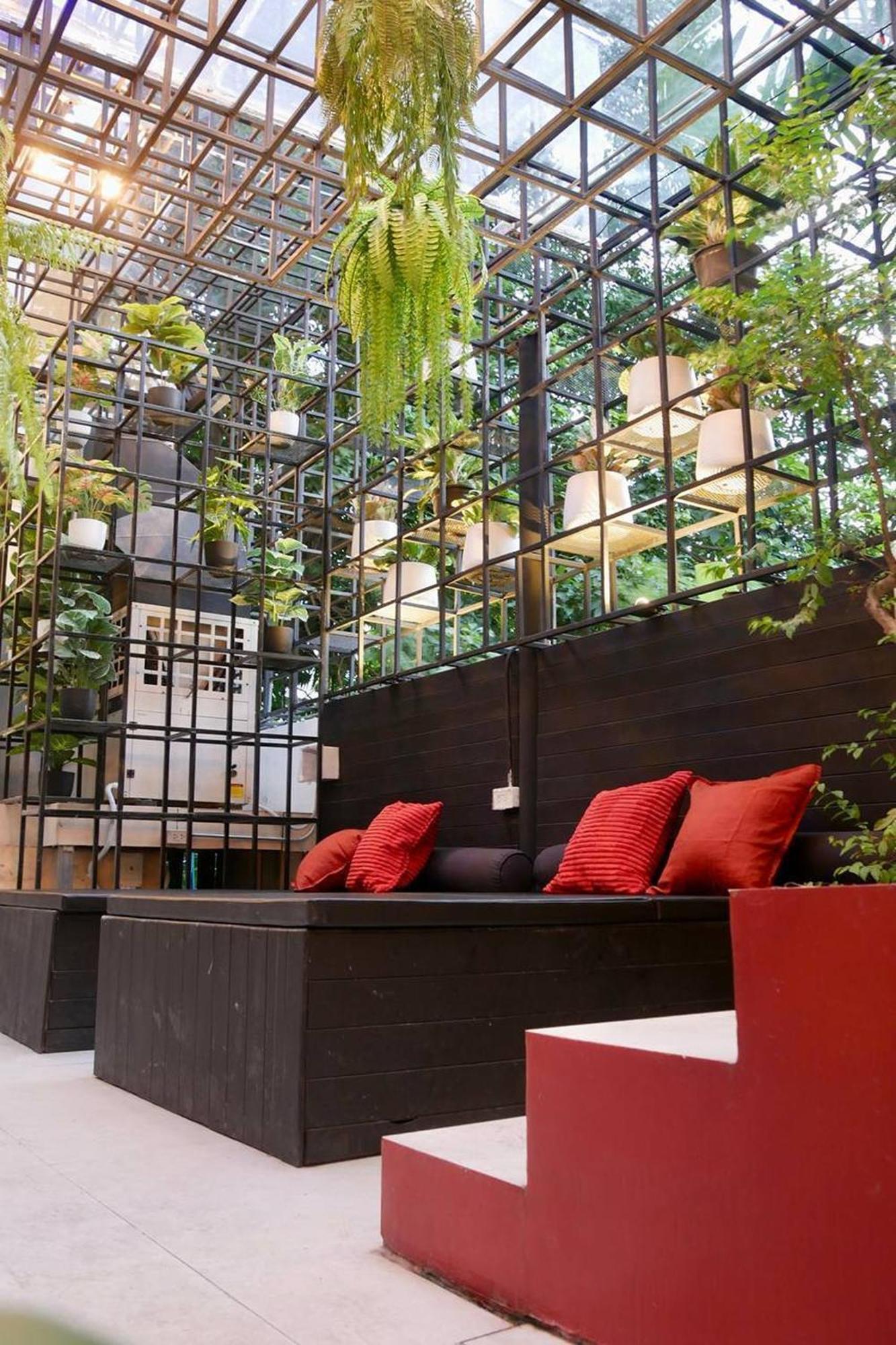 Blu Cabin Ari Stylish Gay Poshtel Bangkok Ngoại thất bức ảnh