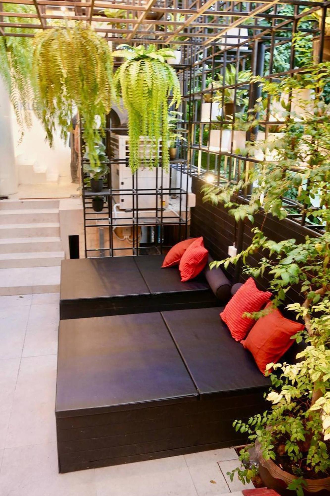 Blu Cabin Ari Stylish Gay Poshtel Bangkok Ngoại thất bức ảnh