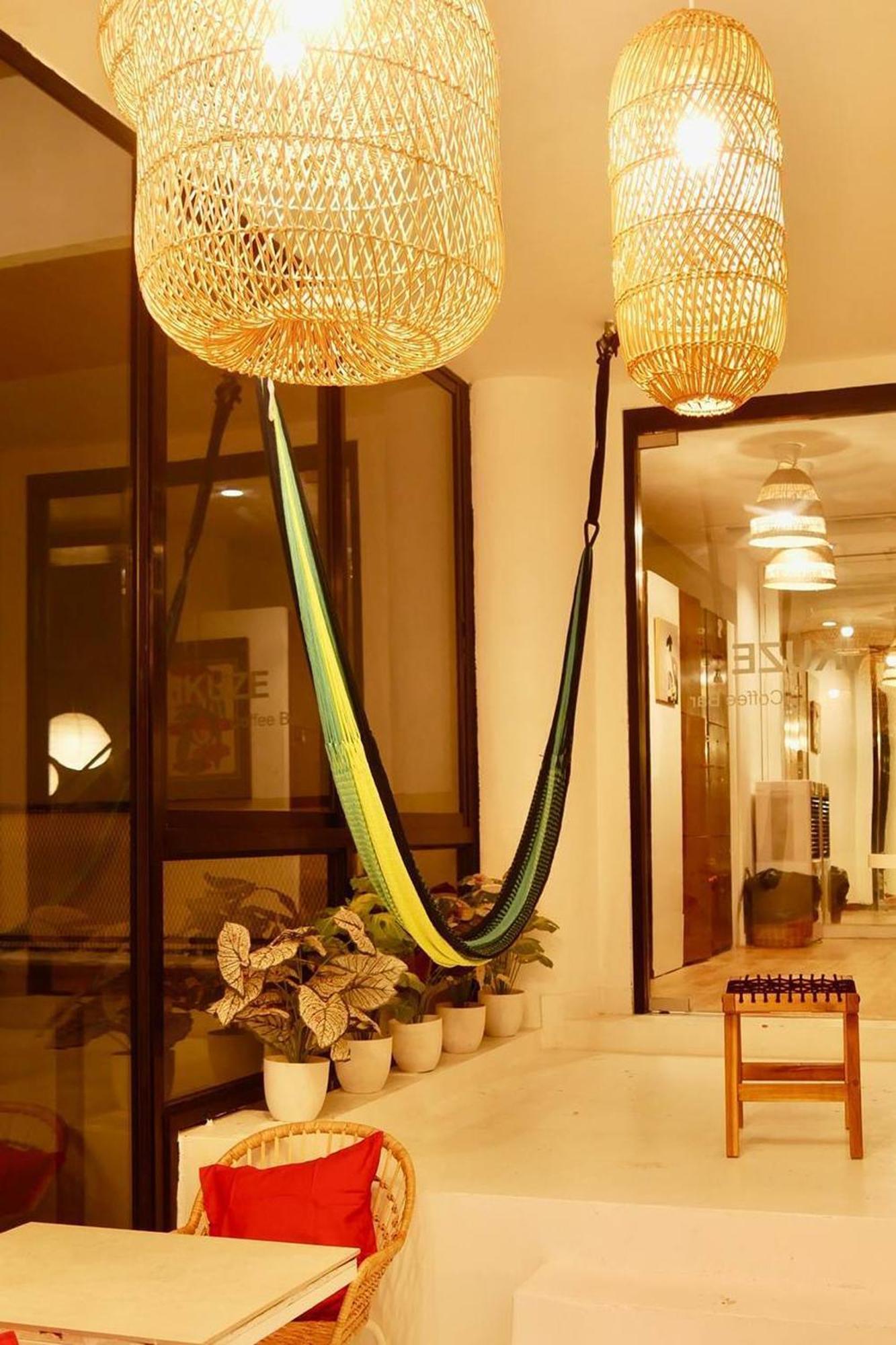 Blu Cabin Ari Stylish Gay Poshtel Bangkok Ngoại thất bức ảnh