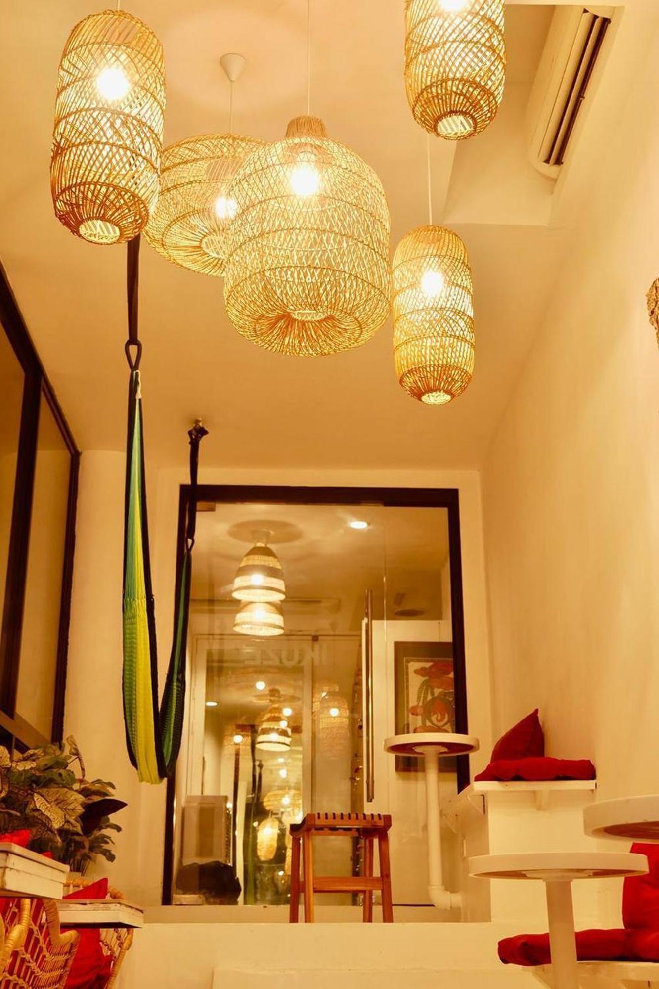 Blu Cabin Ari Stylish Gay Poshtel Bangkok Ngoại thất bức ảnh