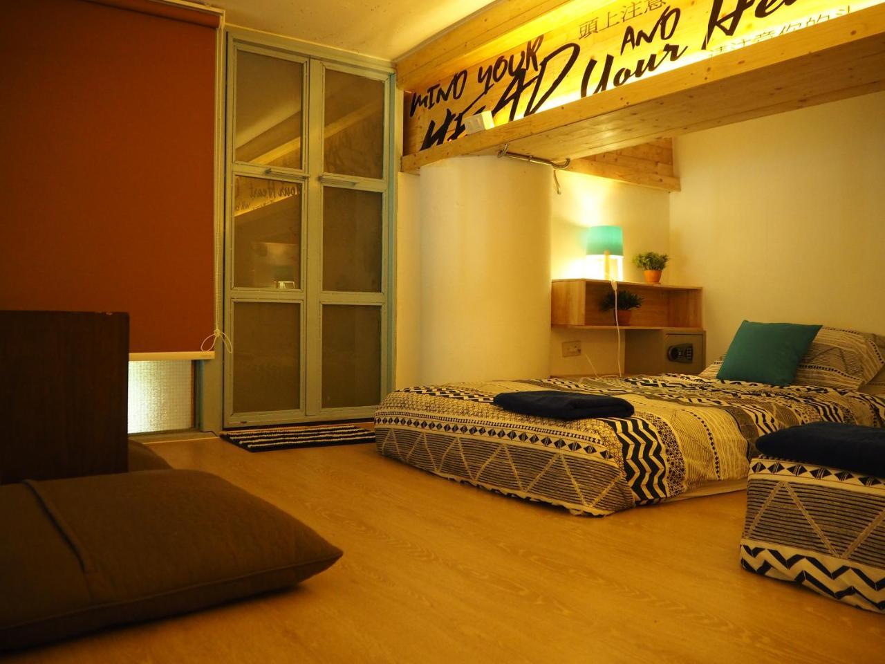 Blu Cabin Ari Stylish Gay Poshtel Bangkok Ngoại thất bức ảnh